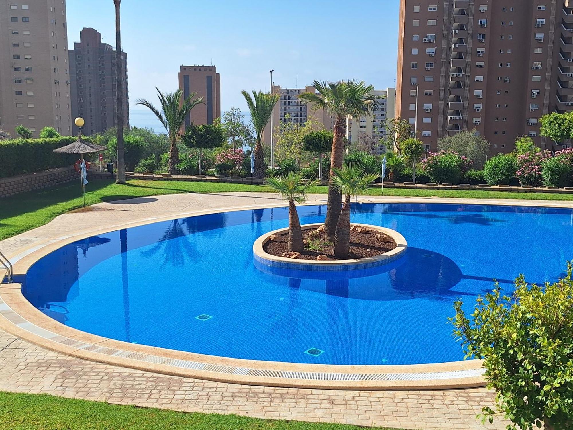 Apartment Marinas, Muy Amplio Cerca De Playa Poniente